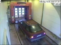 Idiot in der Waschstraße